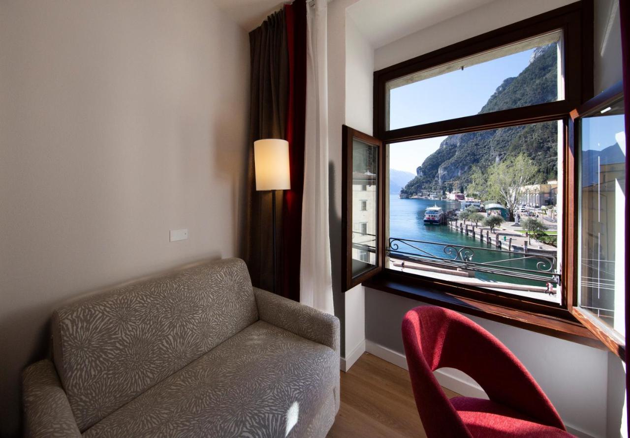 Hotel Centrale Riva del Garda Esterno foto